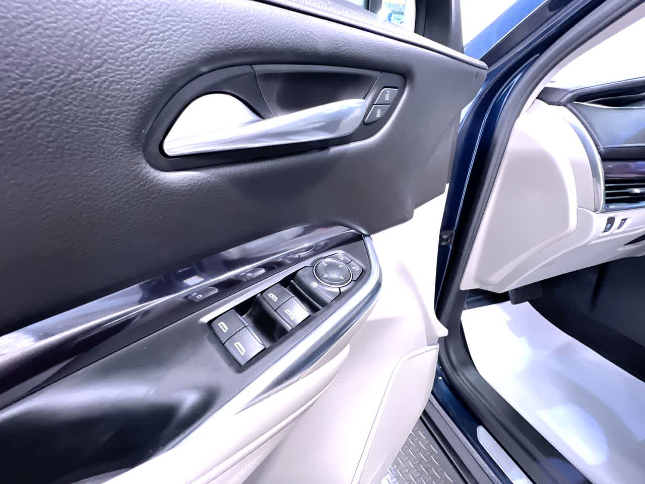 2021 Cadillac XT4 AWD Luxury
