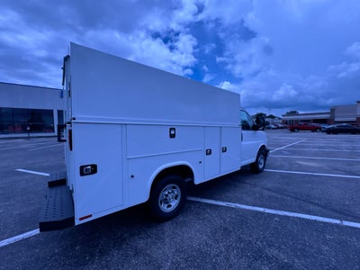 2026 Chevrolet Express Cutaway 3500 1WT