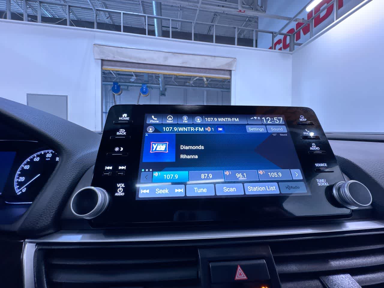 2019 Honda Accord Sedan Touring 2.0T