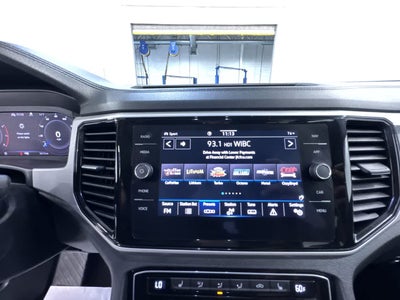 2022 Volkswagen Atlas 3.6L V6 SEL R-Line