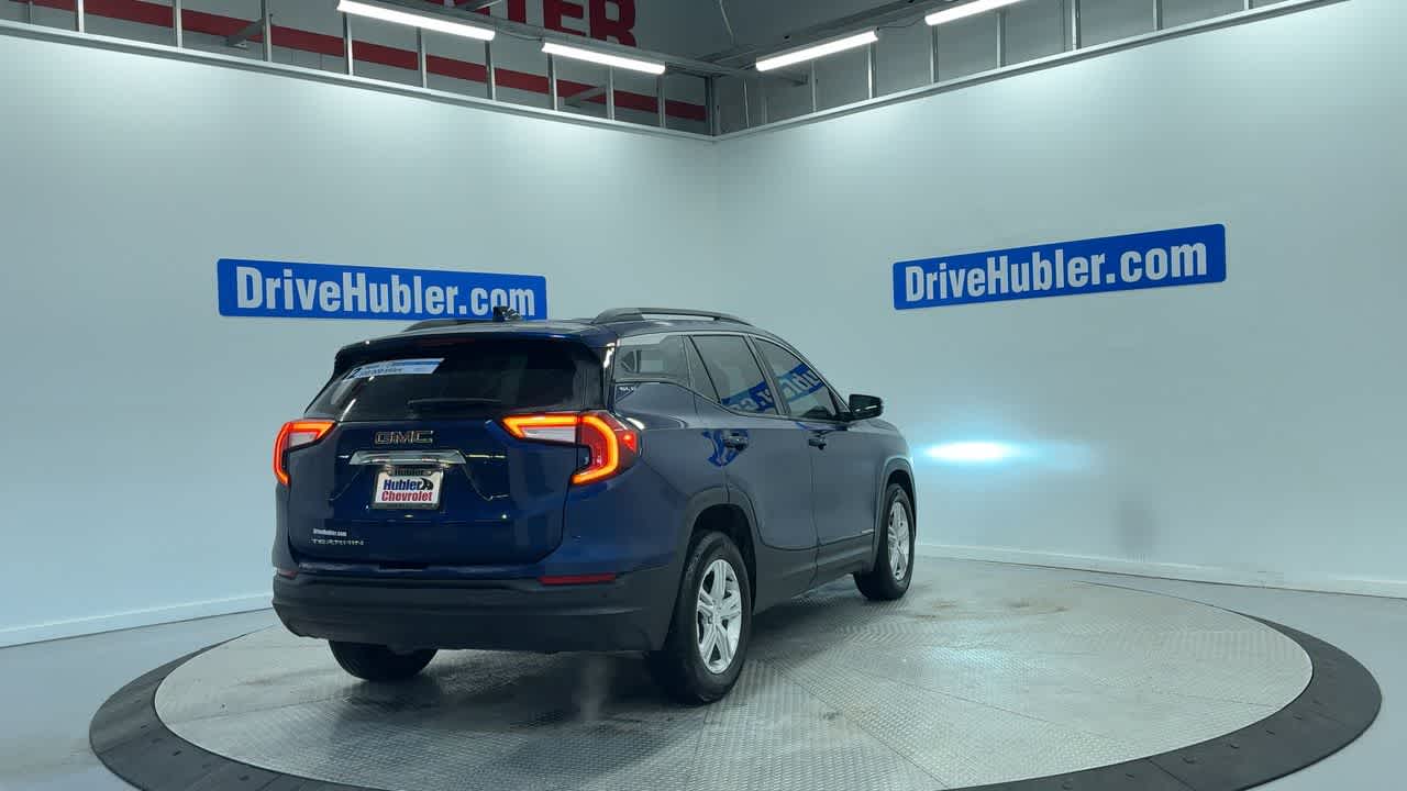 2022 GMC Terrain SLE