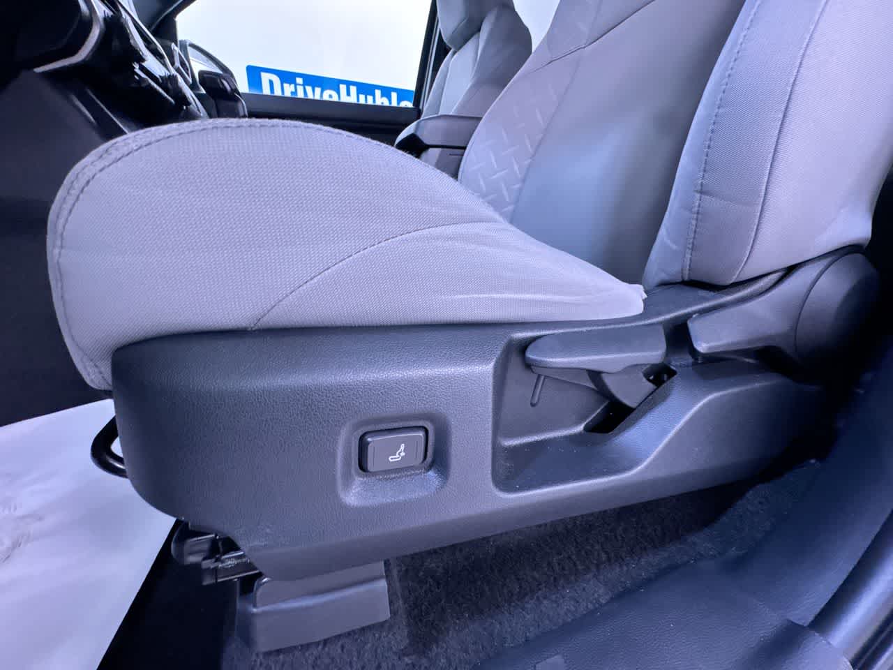 2024 Toyota Tacoma 4WD SR5