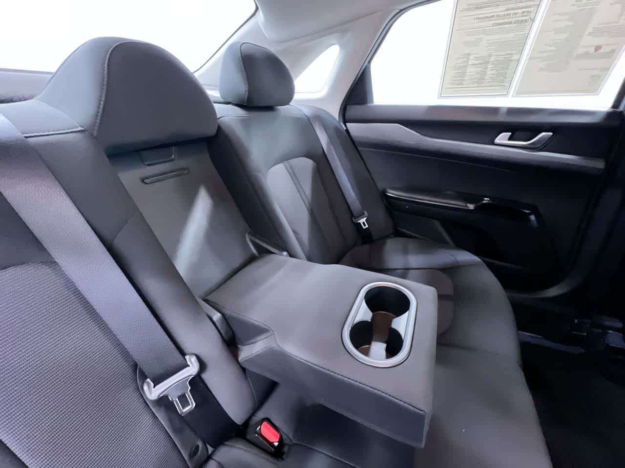 2022 Kia K5 LXS