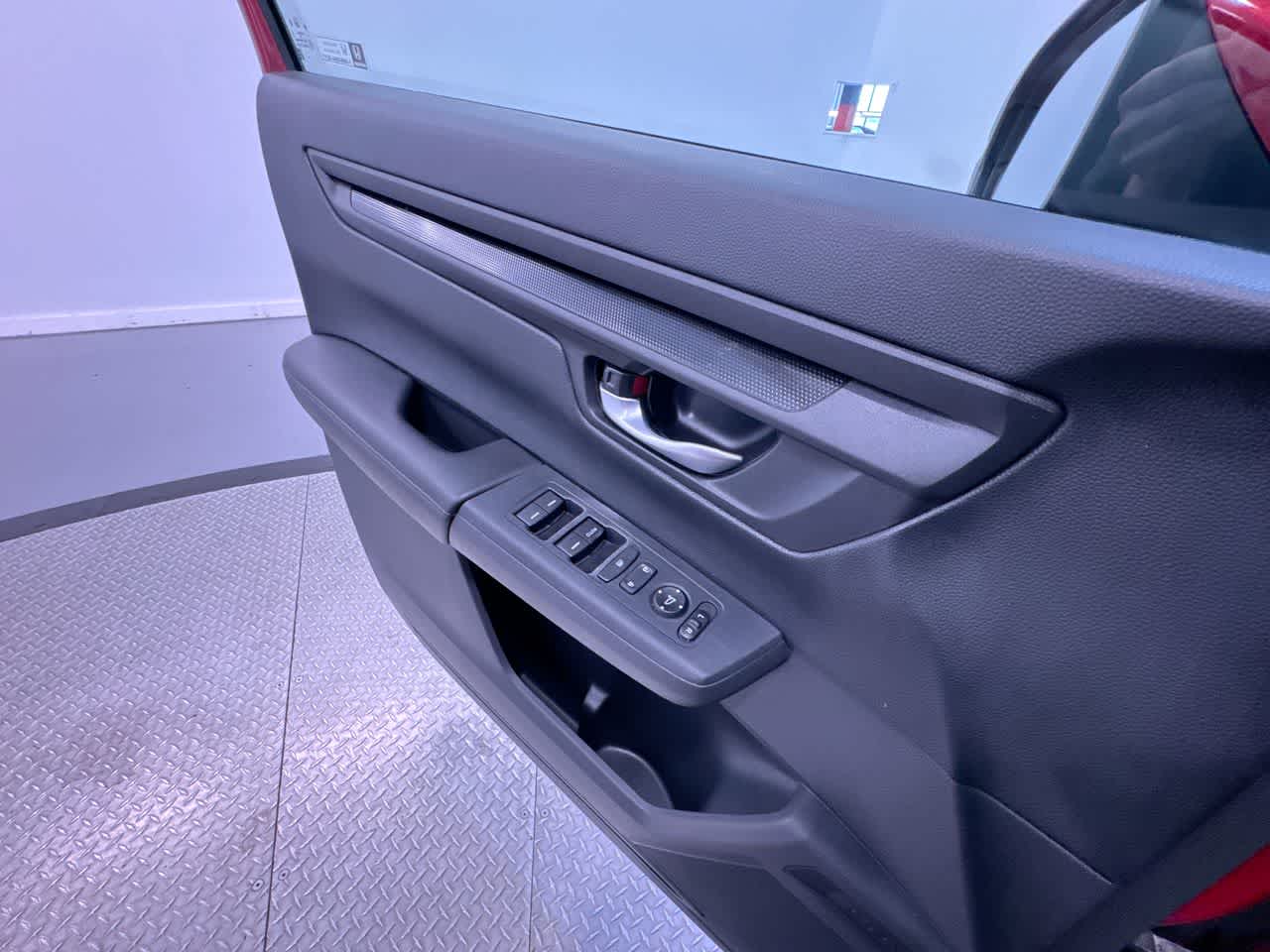 2025 Honda CR-V LX
