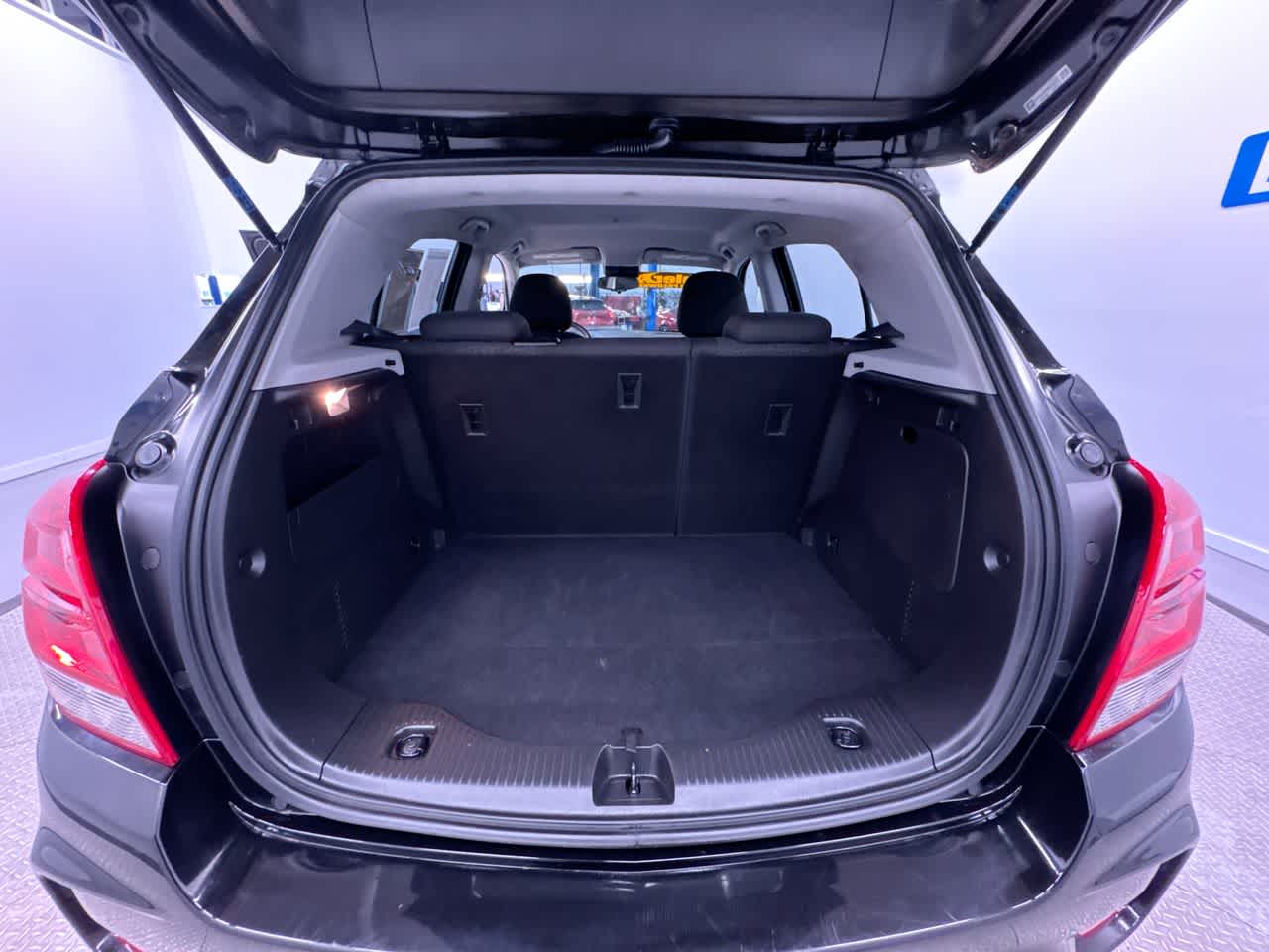 2021 Chevrolet Trax LS