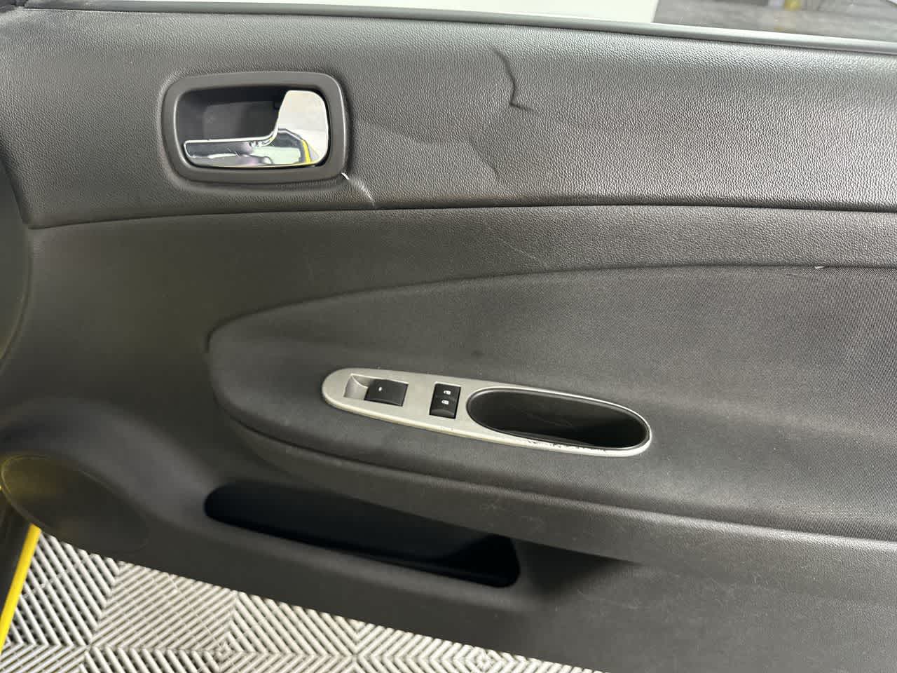 2009 Pontiac G5 Base