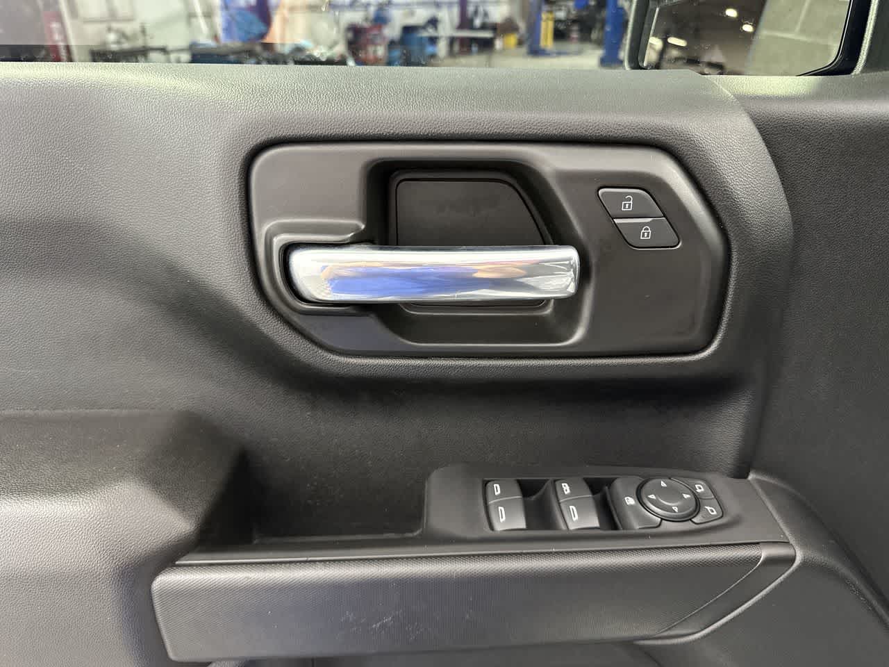 2022 Chevrolet Silverado 1500 WT