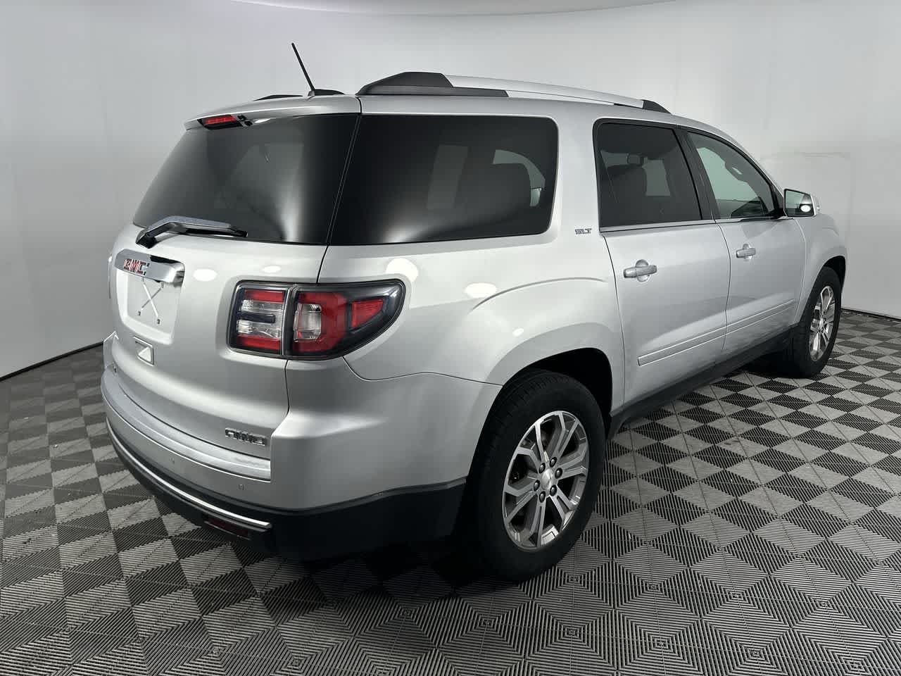 2016 GMC Acadia SLT