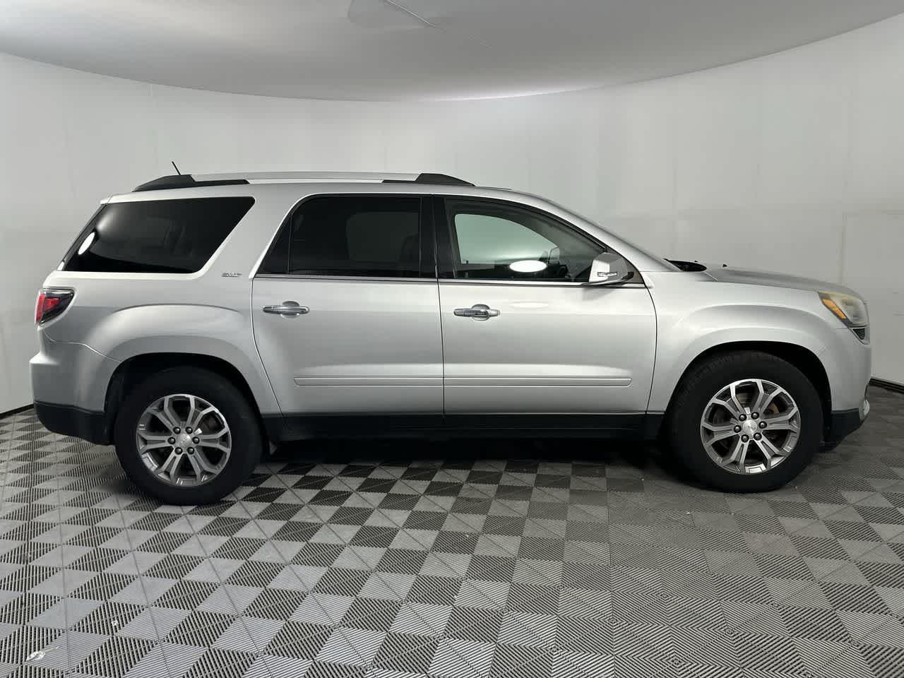 2016 GMC Acadia SLT