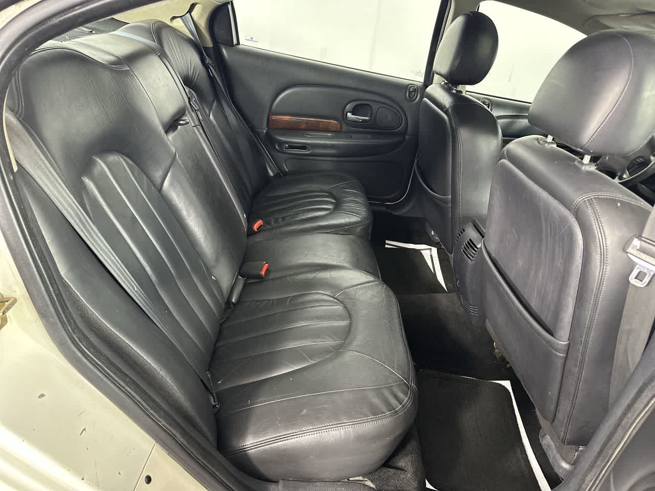 2002 Chrysler Concorde Limited