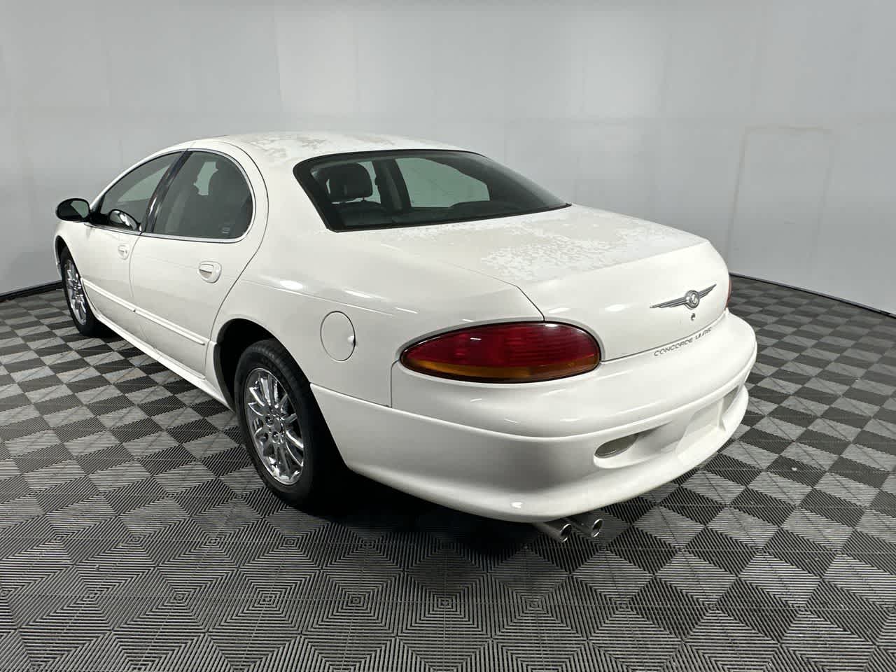 2002 Chrysler Concorde Limited