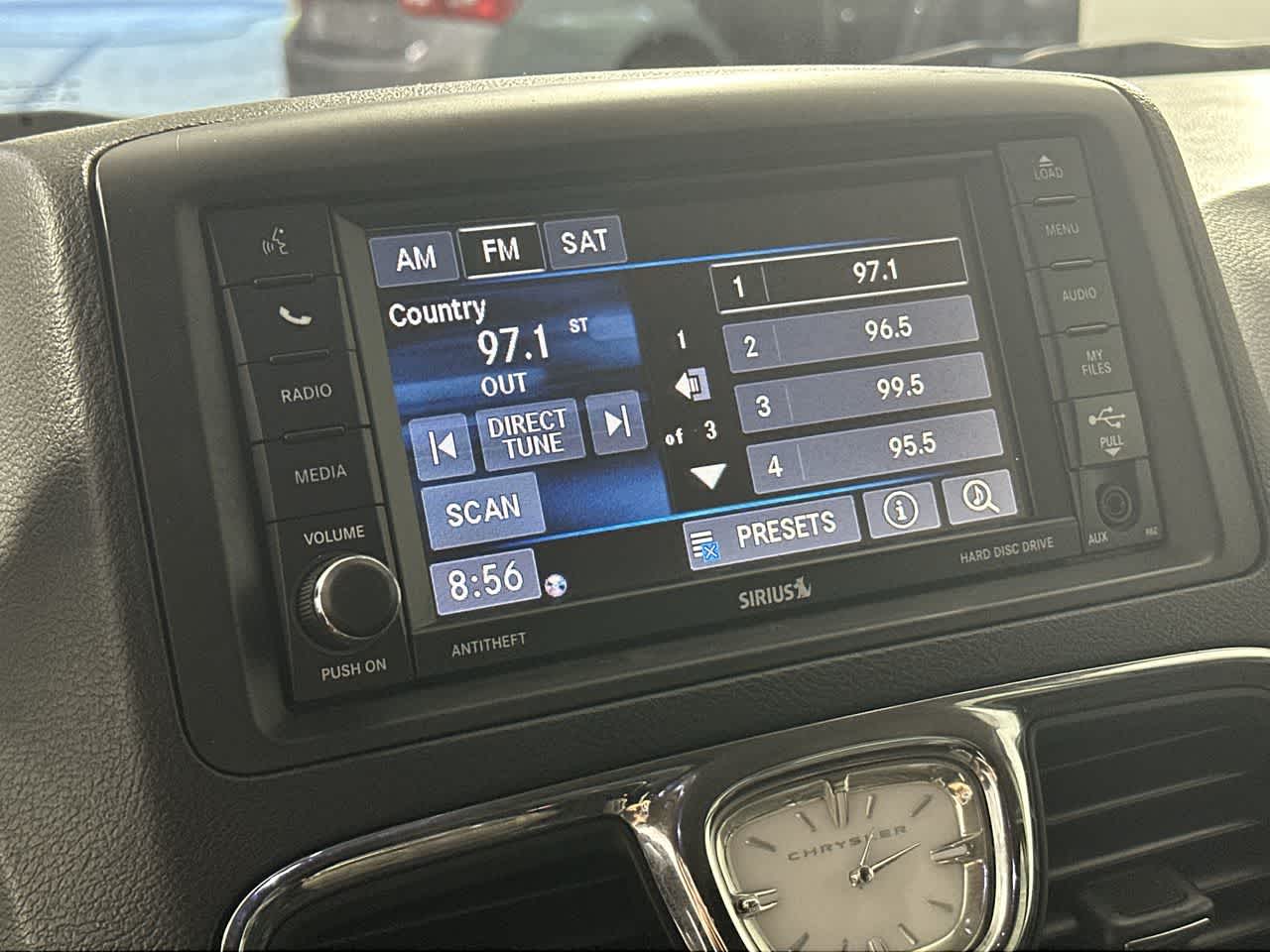 2013 Chrysler Town & Country Touring