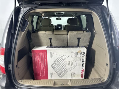 2016 Chrysler Town & Country Touring