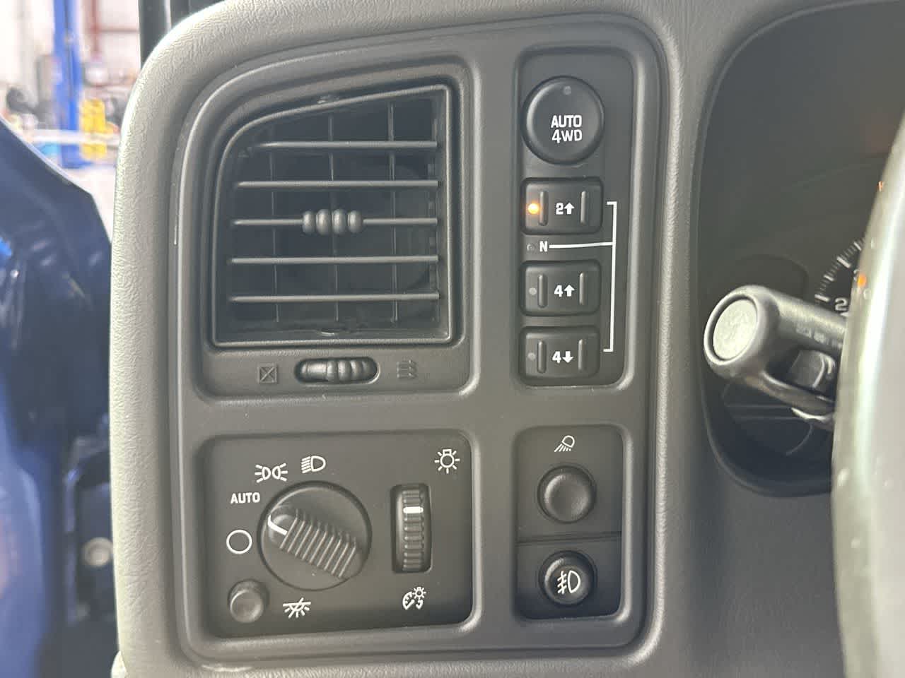 2004 GMC Sierra 1500 SLE