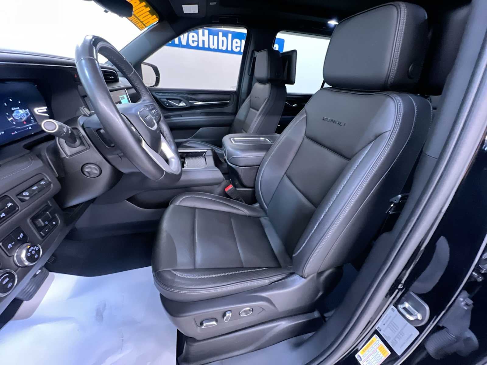 2023 GMC Yukon Denali Denali
