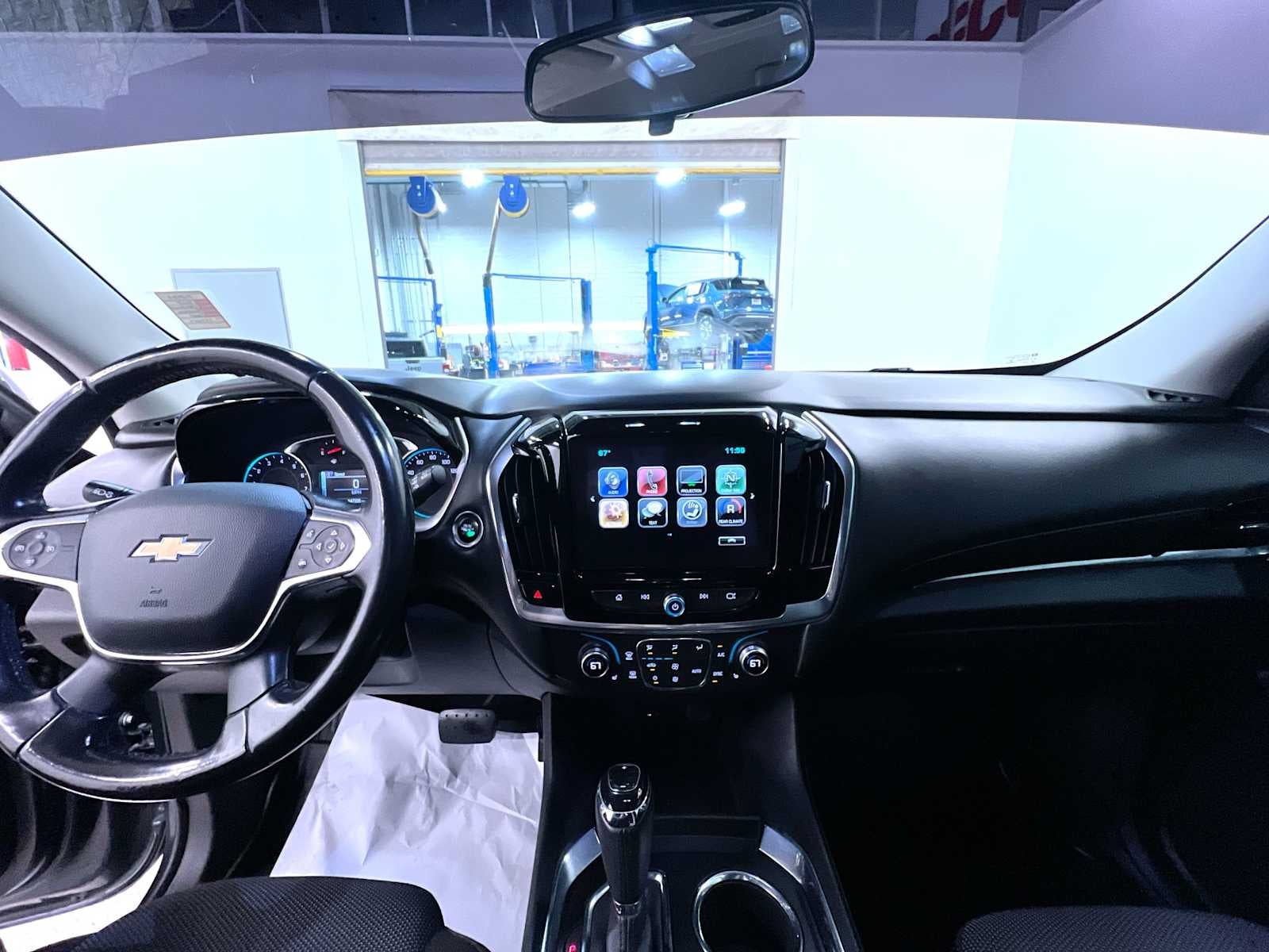 2018 Chevrolet Traverse LT Cloth