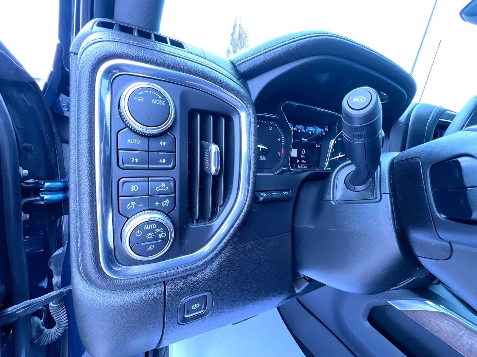 2023 GMC Sierra 2500HD Denali