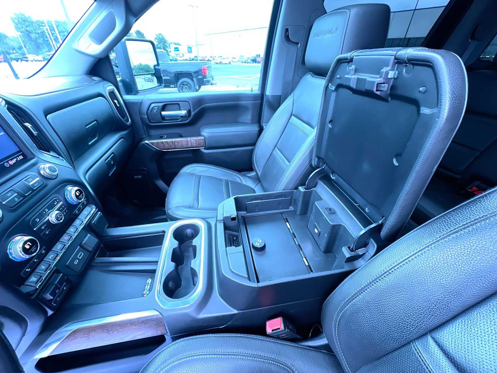 2023 GMC Sierra 2500HD Denali