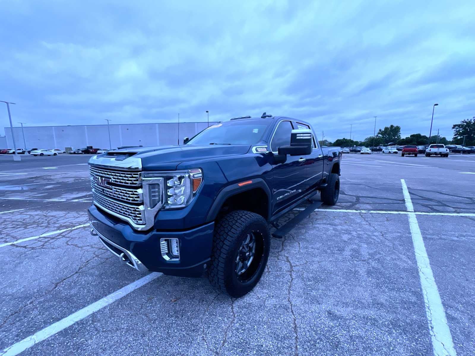 2023 GMC Sierra 2500HD Denali