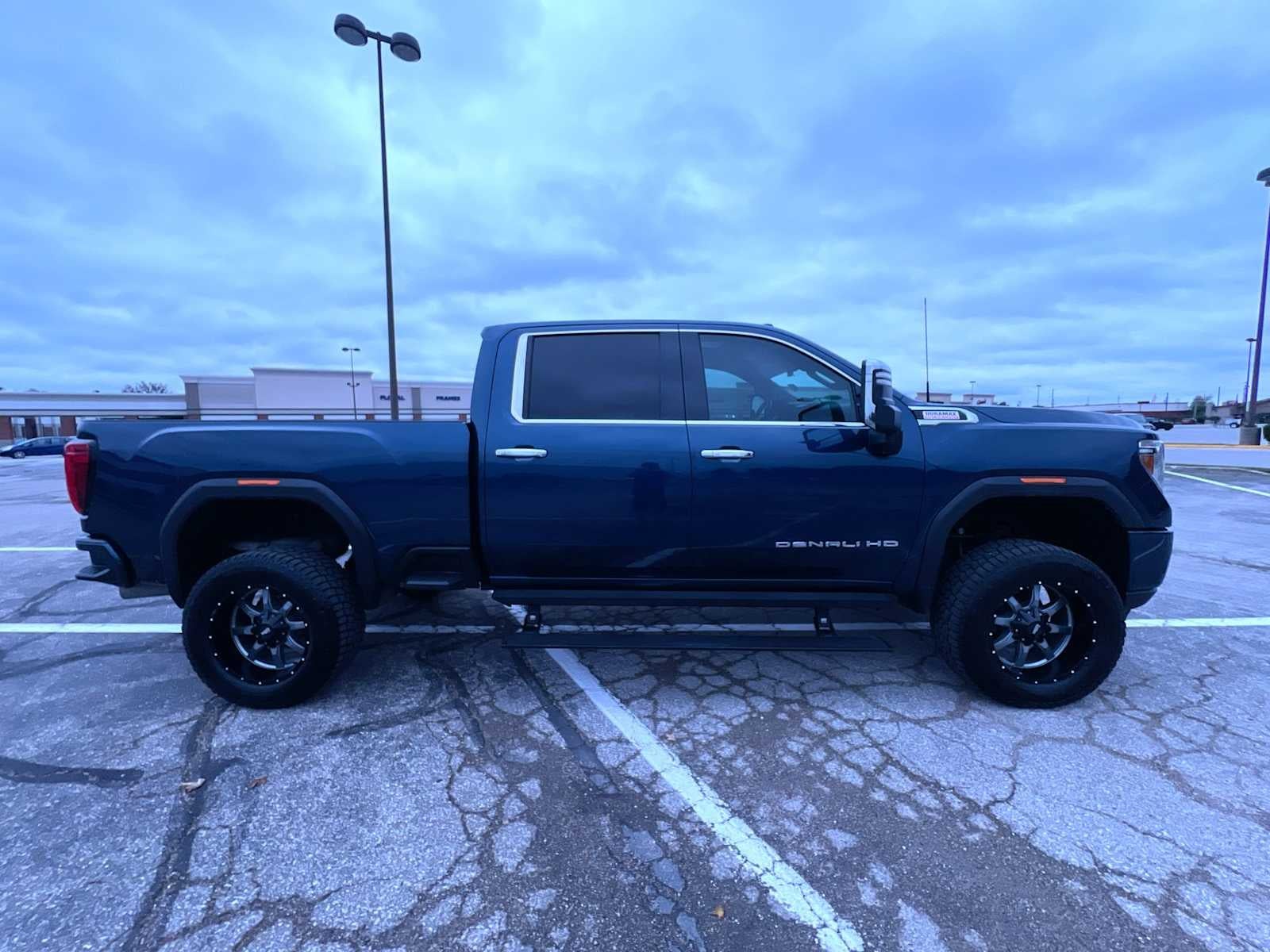 2023 GMC Sierra 2500HD Denali