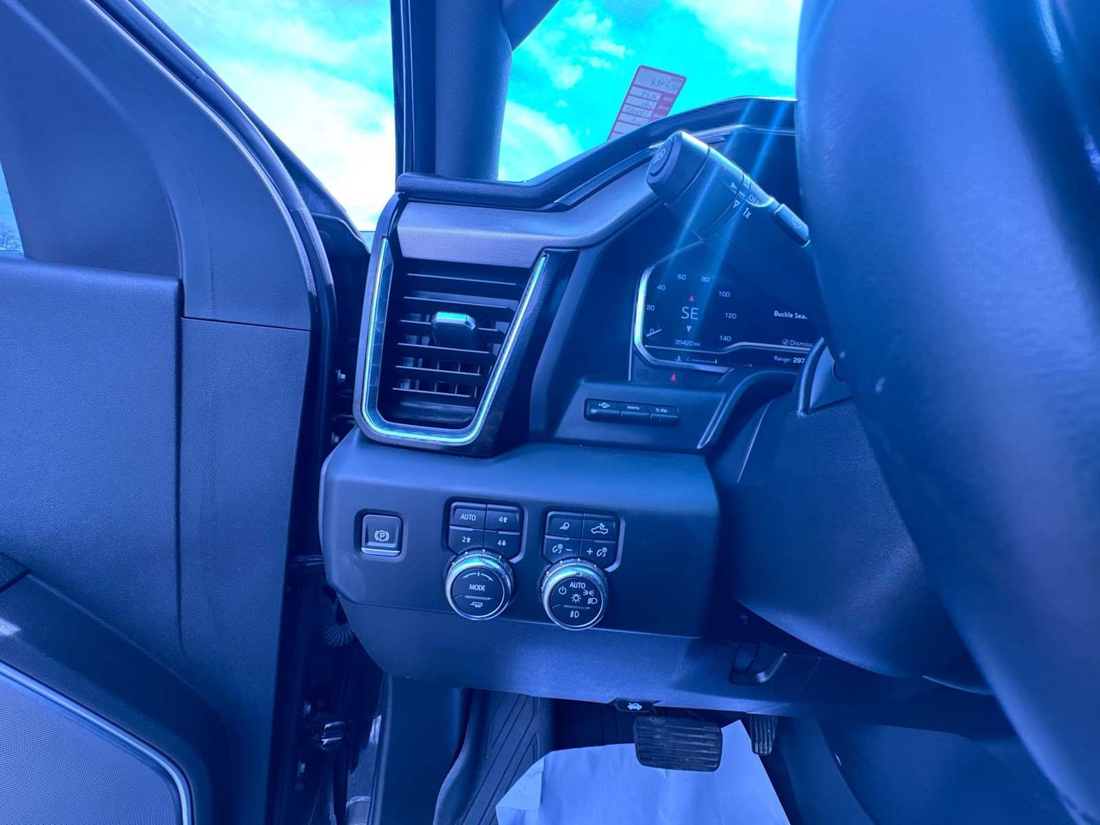 2024 GMC Sierra 3500HD Denali