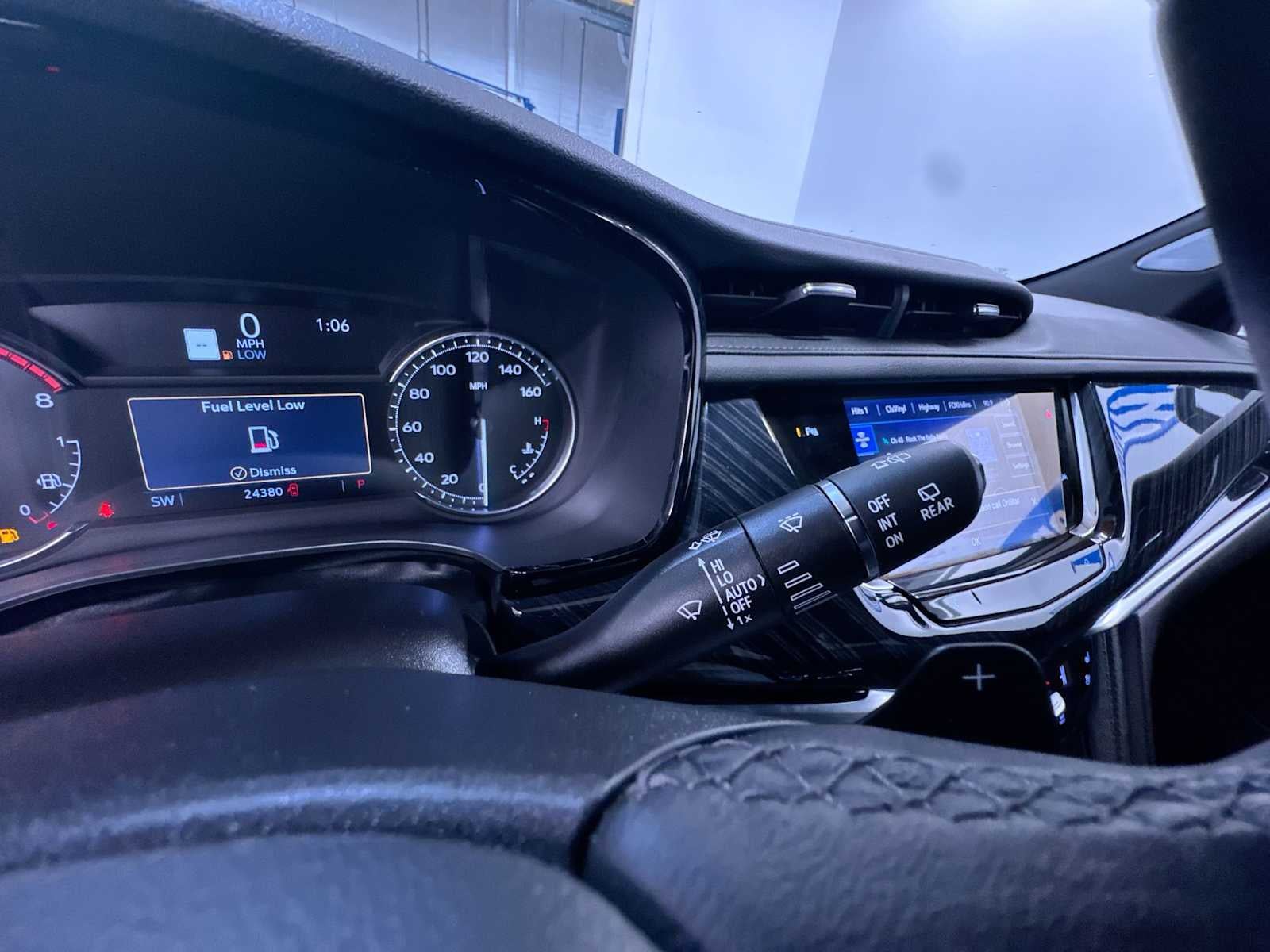 2025 Cadillac XT6 FWD Premium Luxury