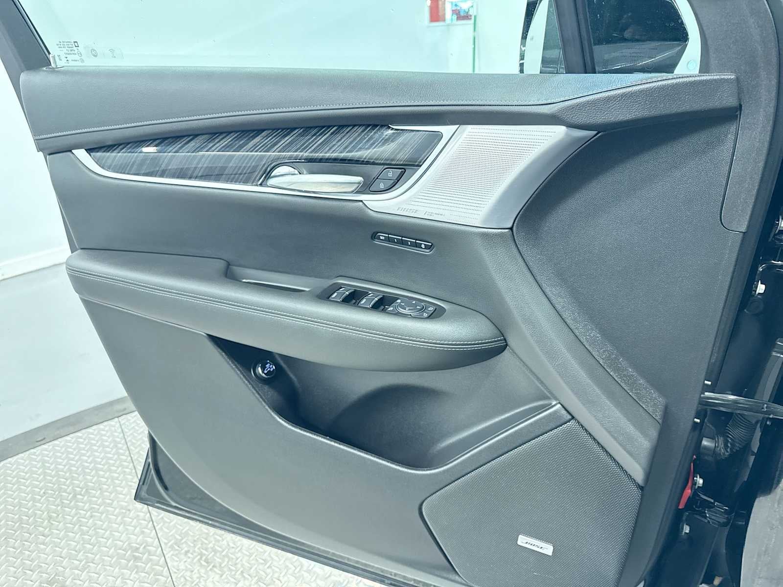 2025 Cadillac XT6 FWD Premium Luxury