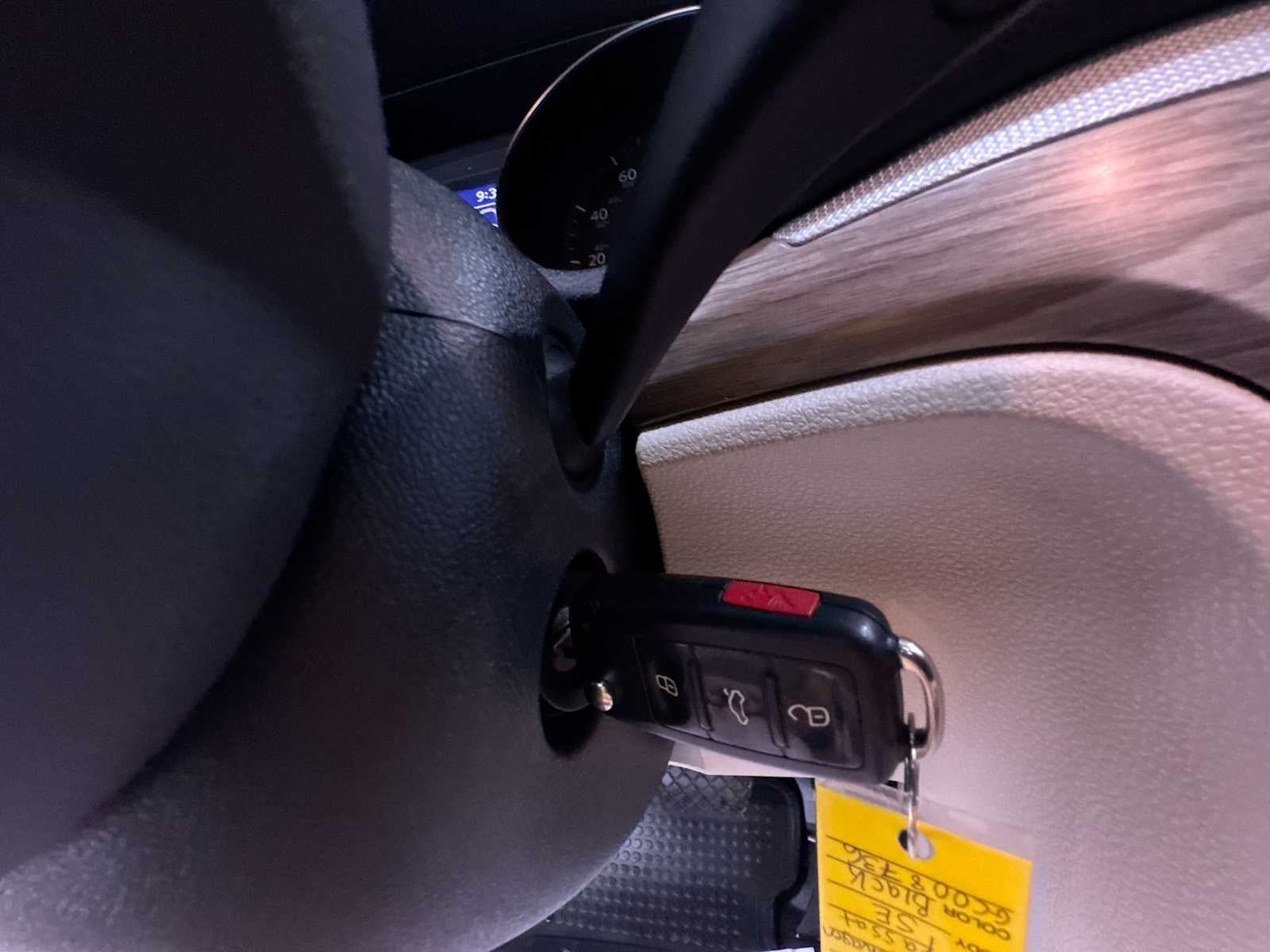 2016 Volkswagen Passat 1.8T SE