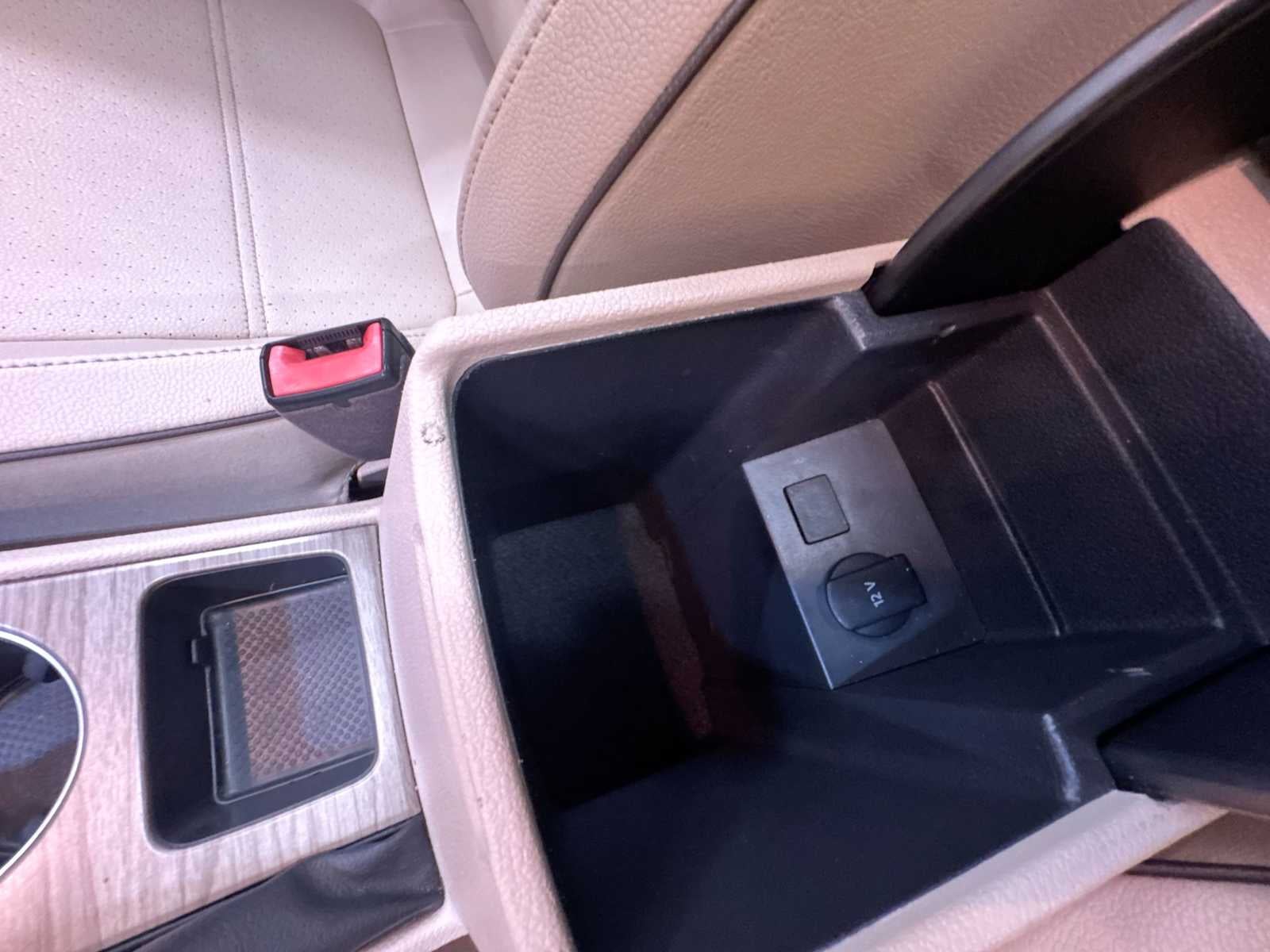 2016 Volkswagen Passat 1.8T SE