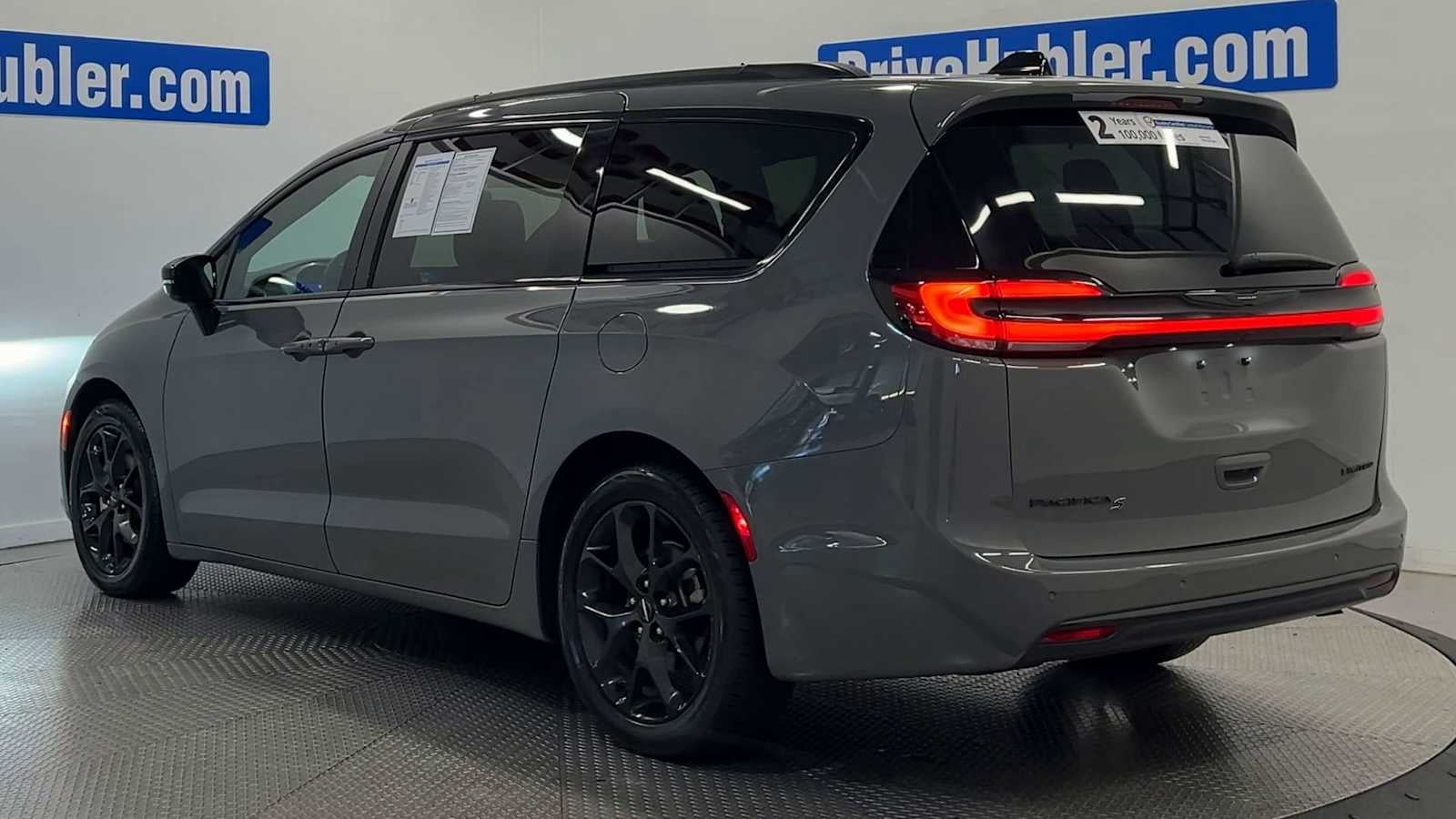 2025 Chrysler Pacifica Limited