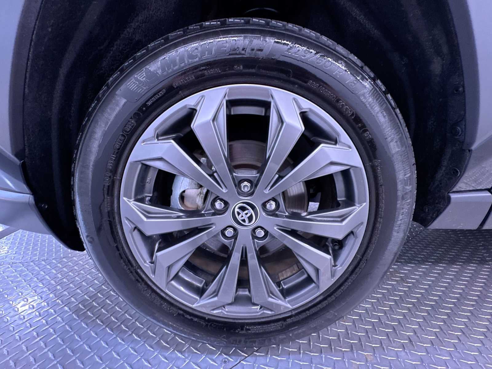 2024 Toyota RAV4 Hybrid XLE Premium