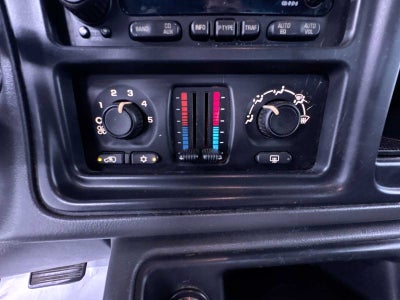 2004 Chevrolet Avalanche 1500 5dr Crew Cab 130" WB 4WD