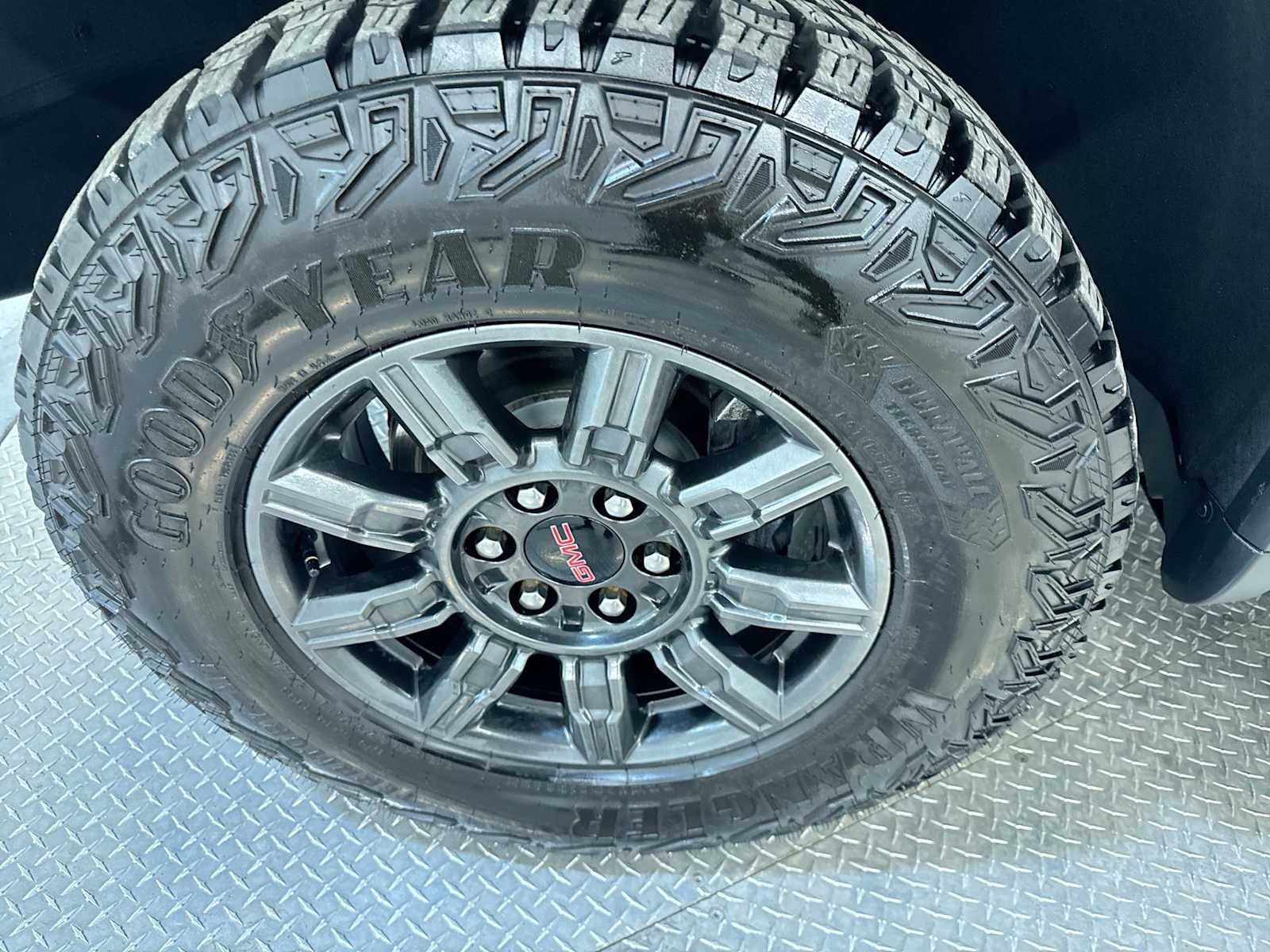 2024 GMC Sierra 1500 AT4X