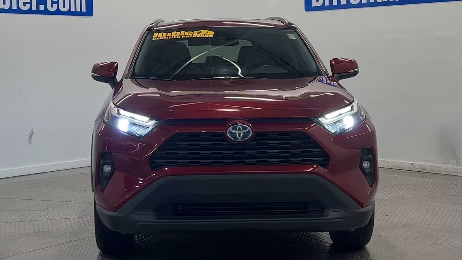 2023 Toyota RAV4 Hybrid XLE Premium