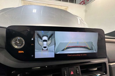 2023 Lexus ES F SPORT Handling