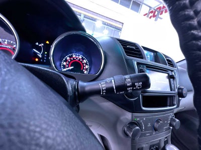 2013 Toyota Highlander SE