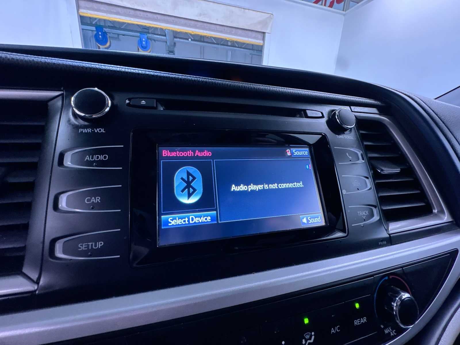 2018 Toyota Highlander LE