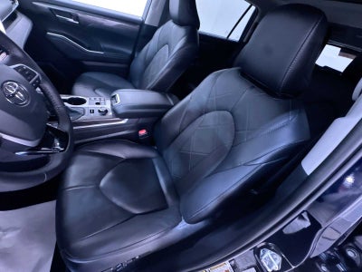 2024 Toyota Highlander Platinum