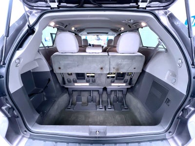 2015 Toyota Sienna XLE