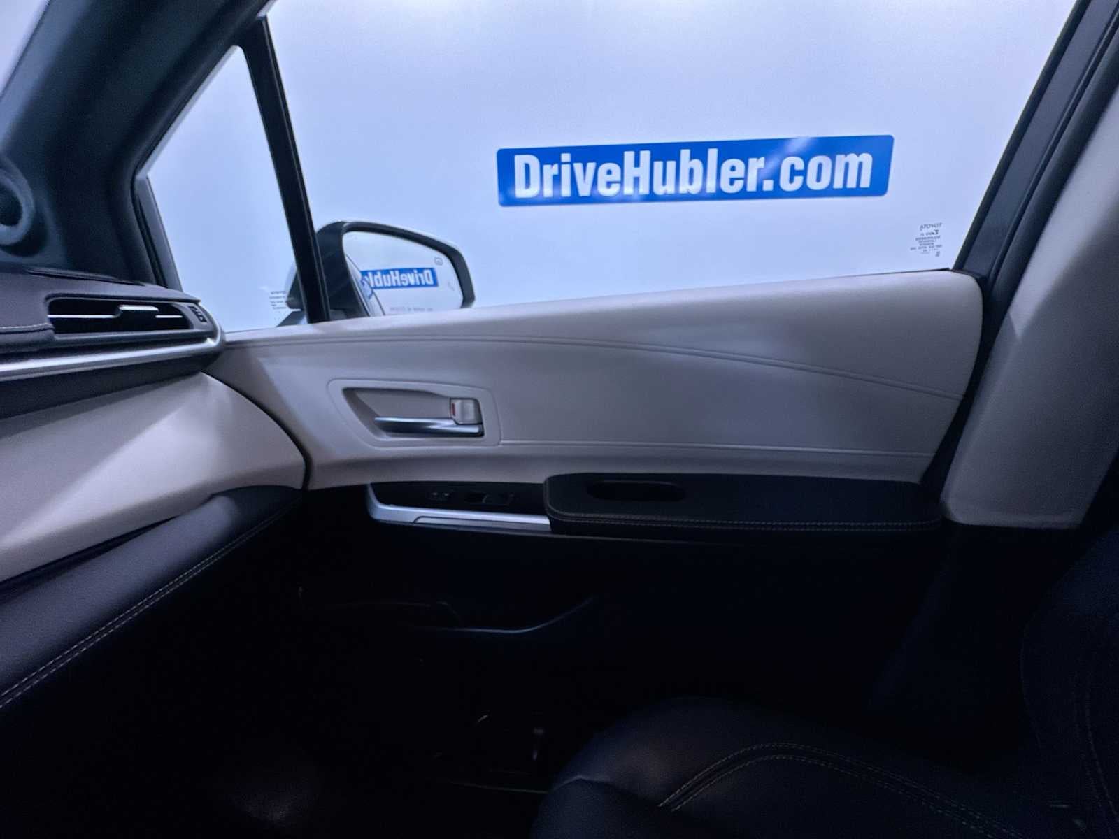 2025 Toyota Sienna Limited