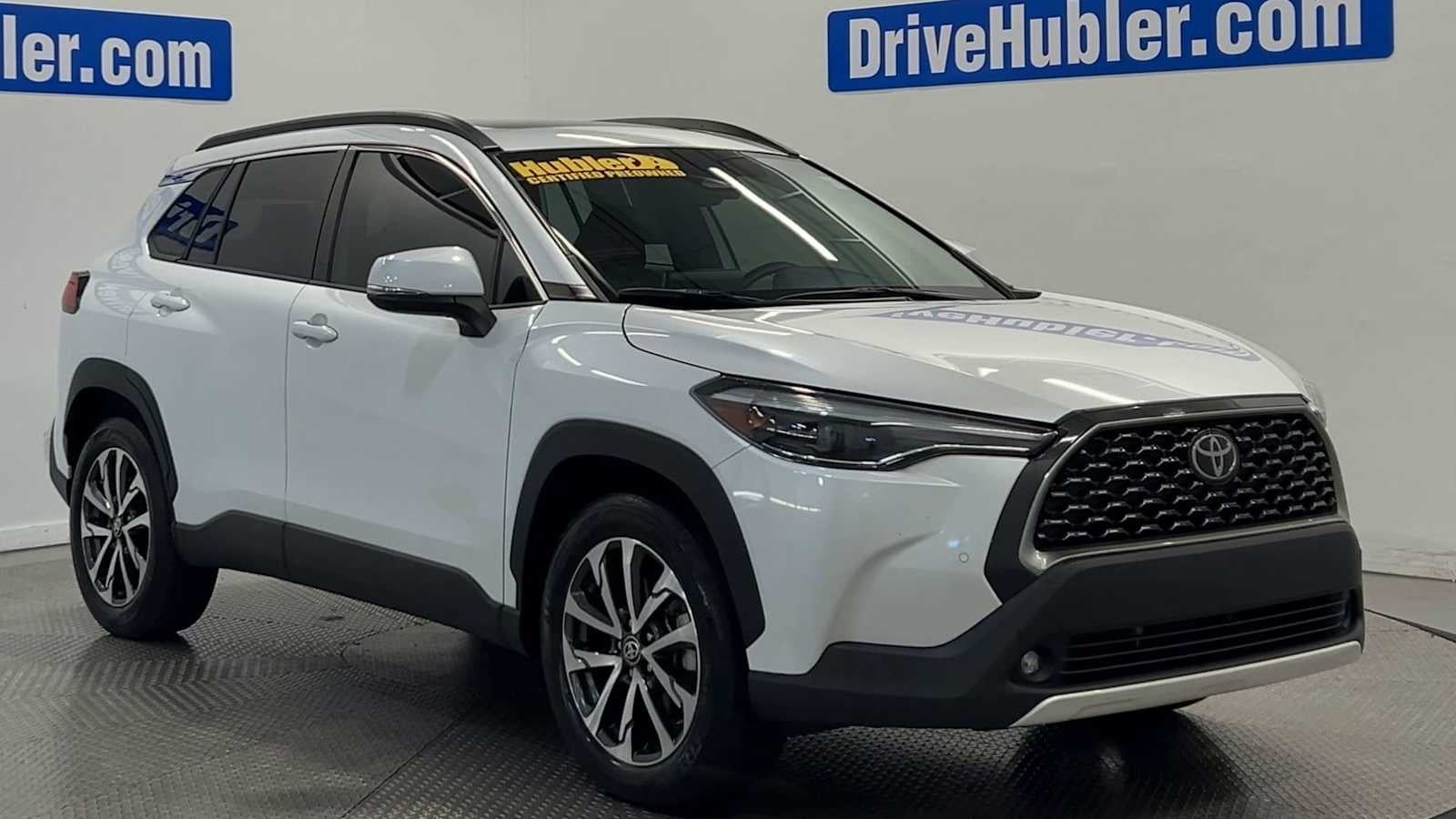 2023 Toyota Corolla Cross XLE