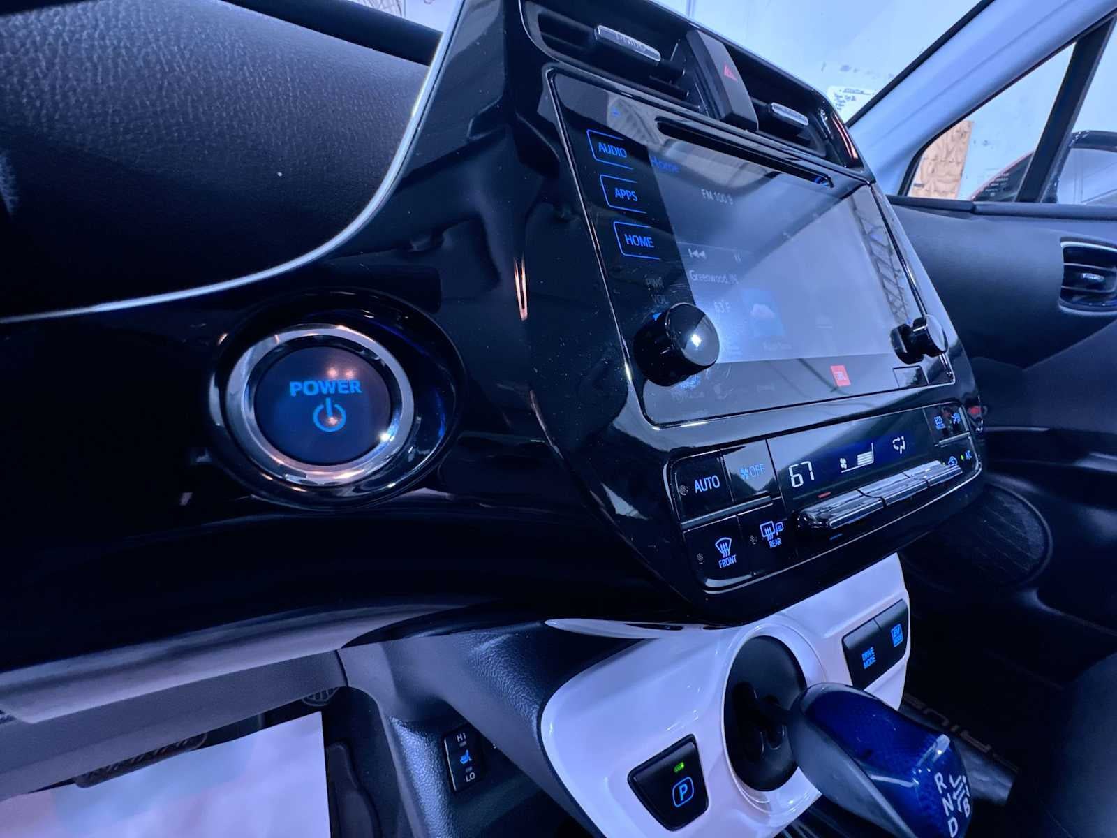 2017 Toyota Prius Four Touring