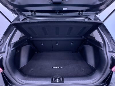2022 Hyundai Venue SE
