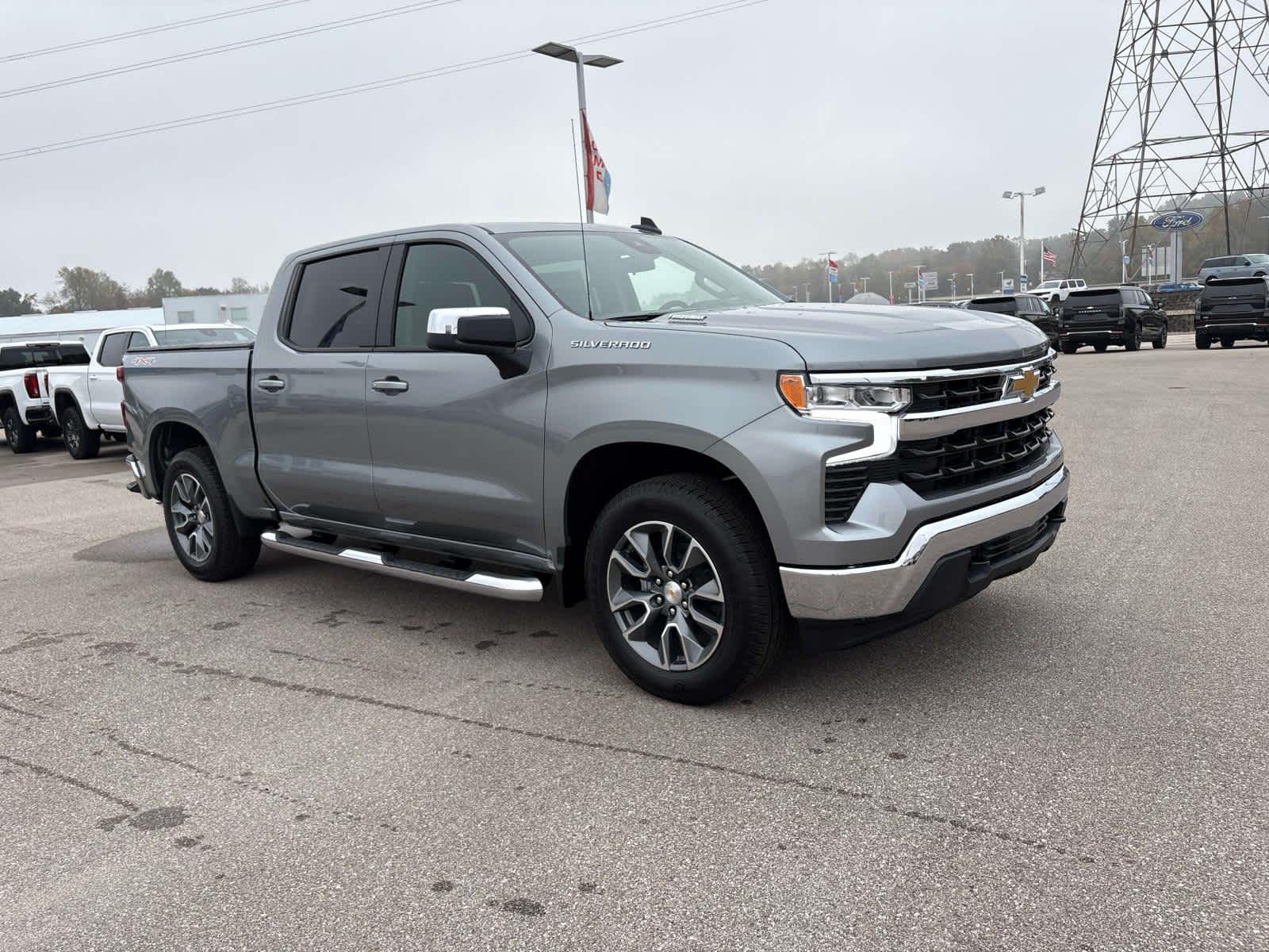 2026 Chevrolet Silverado 1500 LT - Photo 6