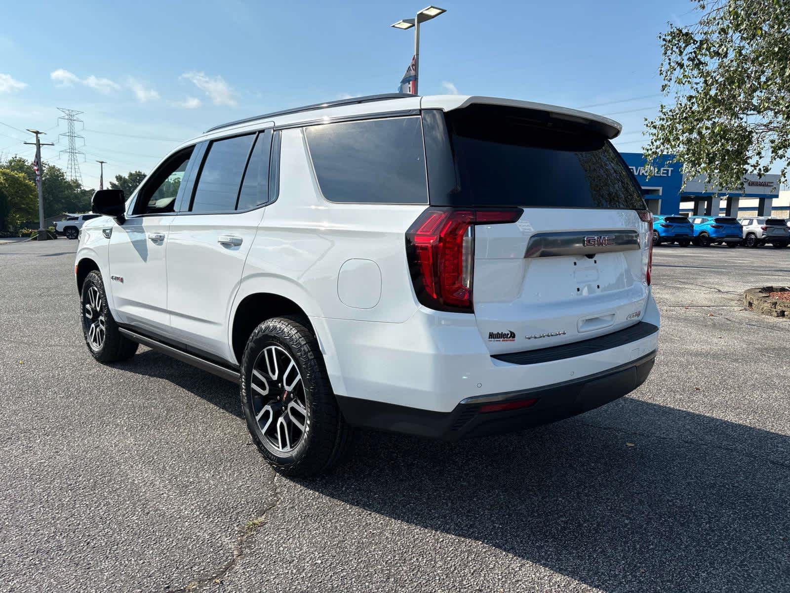 2024 GMC Yukon AT4