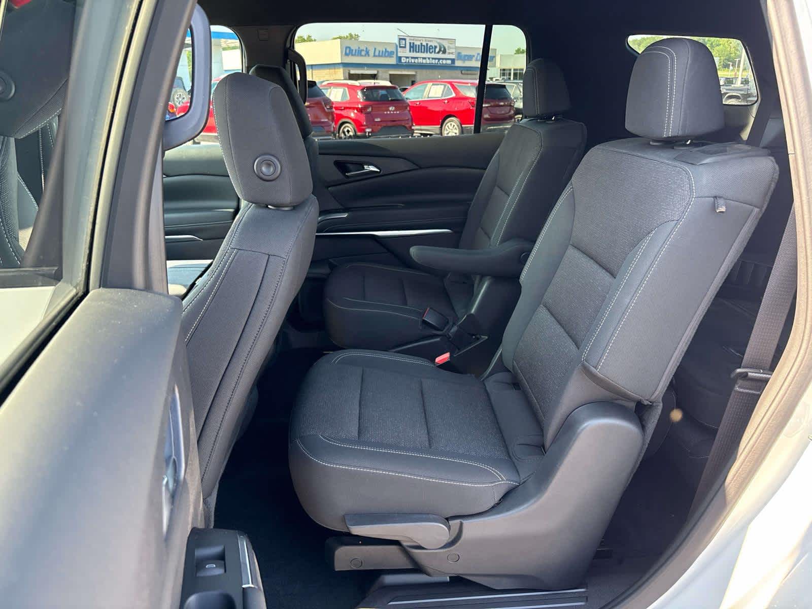2024 Chevrolet Traverse 1LT - Photo 11