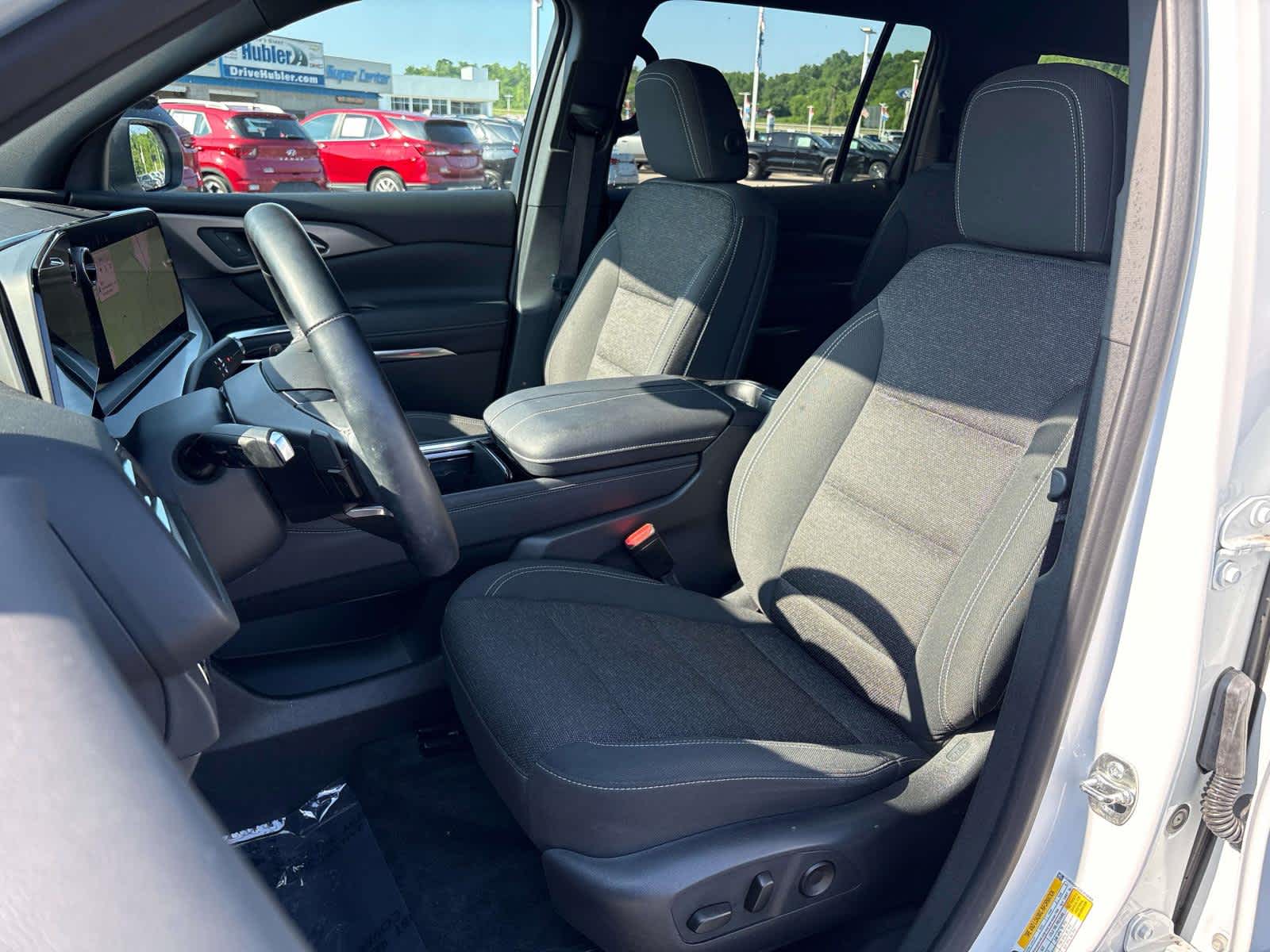 2024 Chevrolet Traverse 1LT - Photo 12