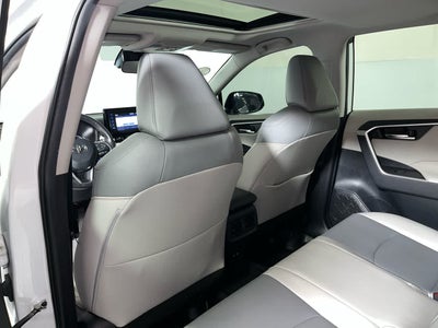 2019 Toyota RAV4 XLE Premium