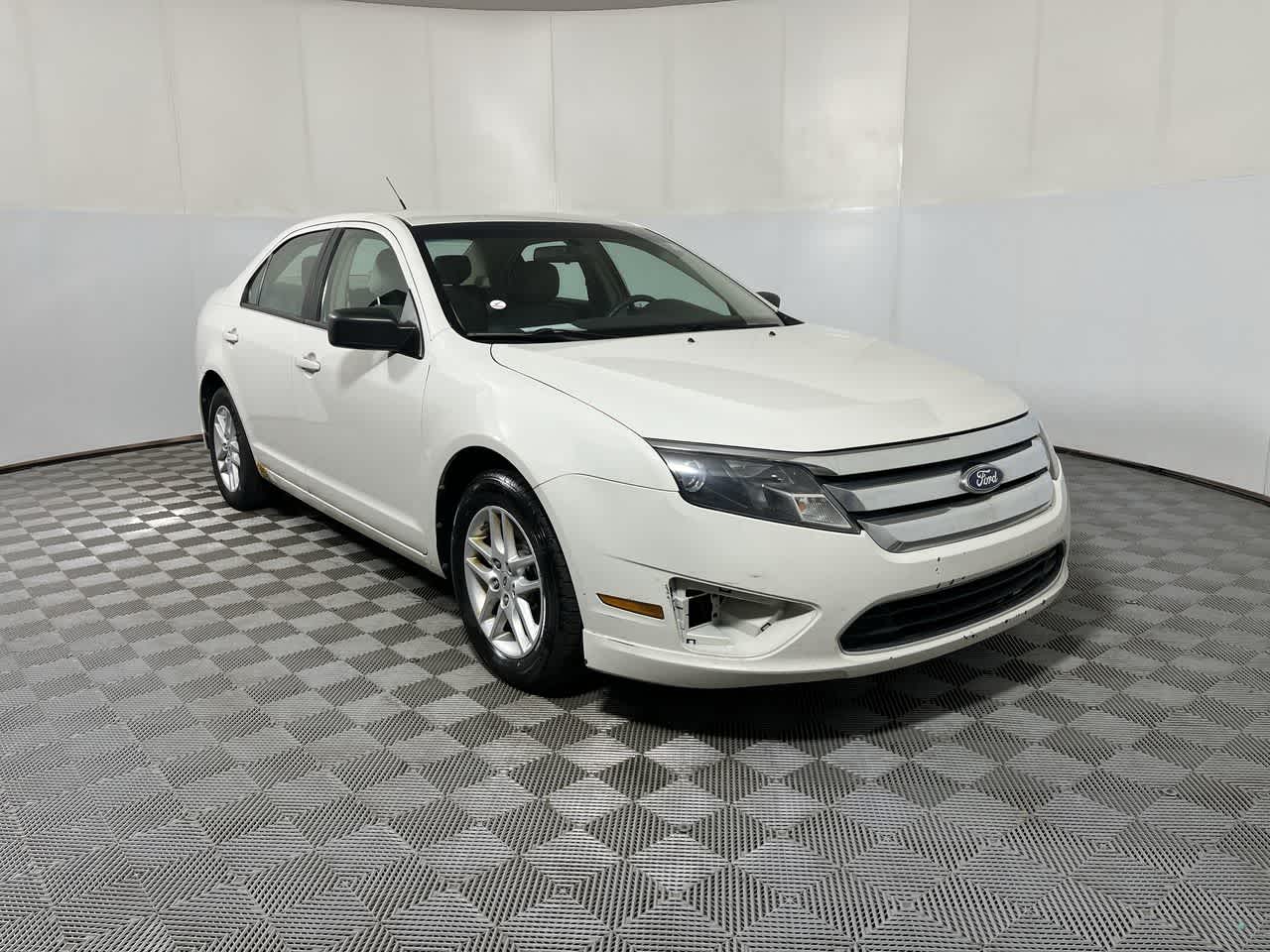 2011 Ford Fusion S