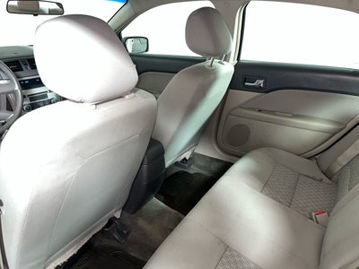 2011 Ford Fusion S